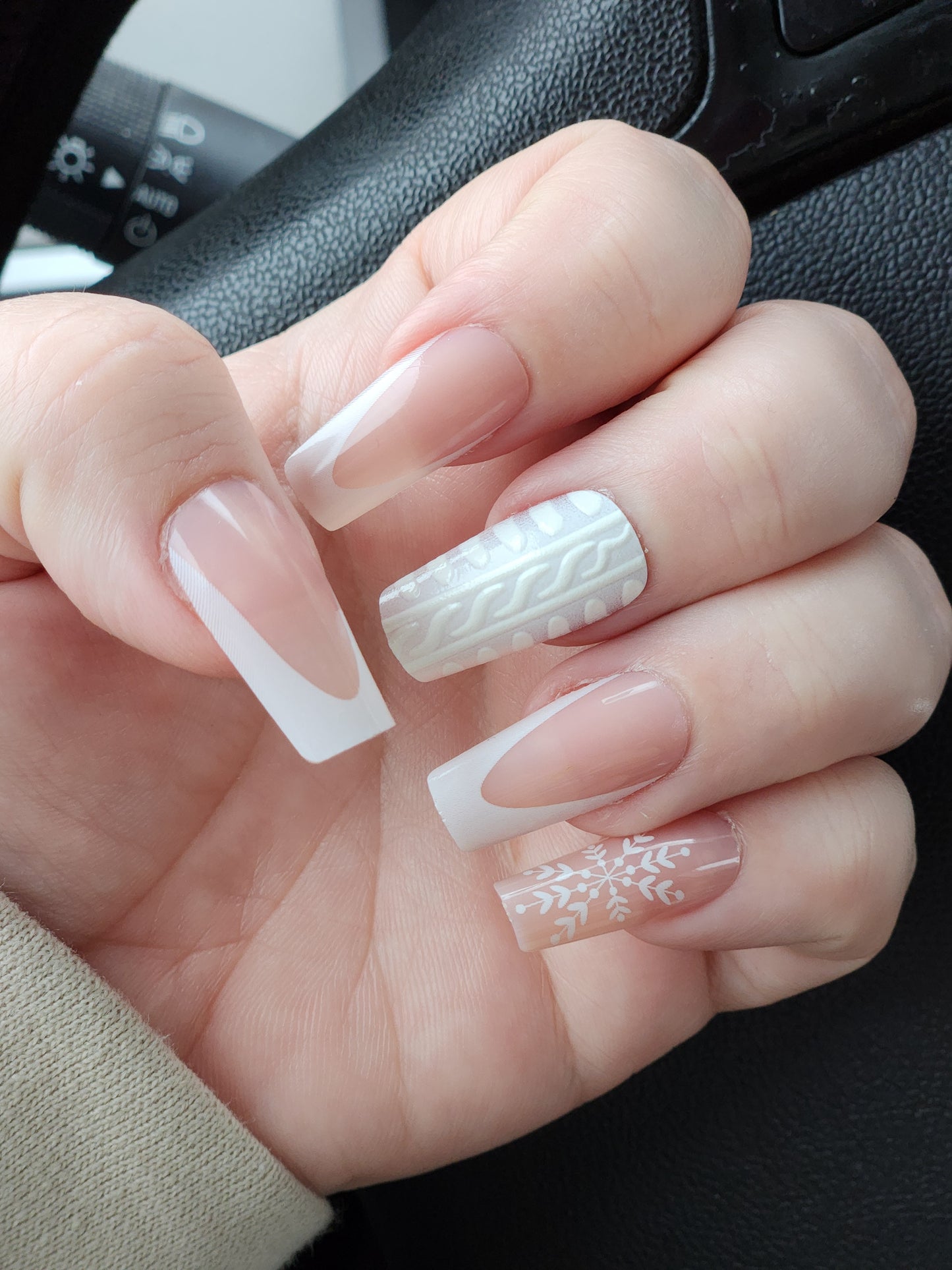 Winter Med Nails