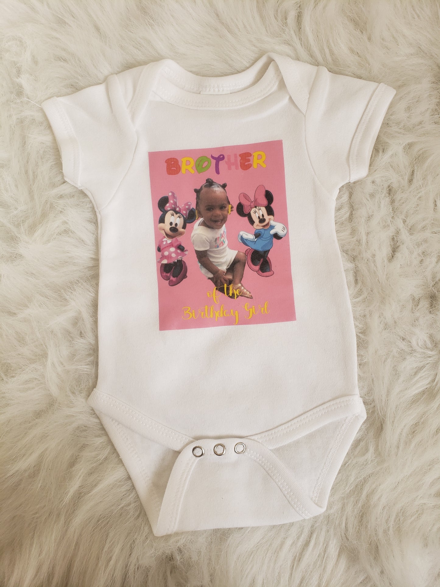 Minnie Mouse Mommy or Daddy of the birthday girl ladies Shirt Mens Shirt