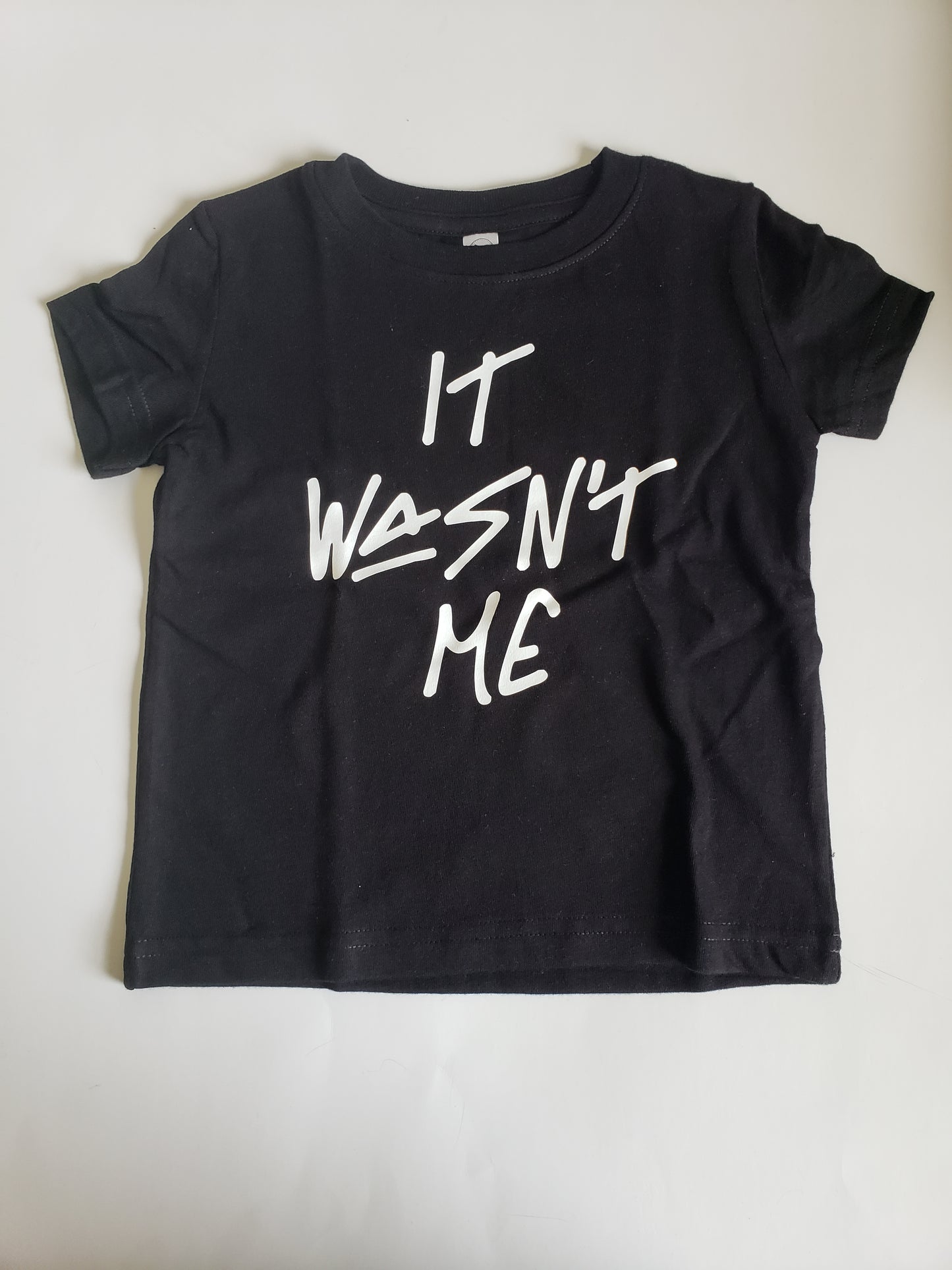 It Wasn't Me Girls Shirt boys Shirt