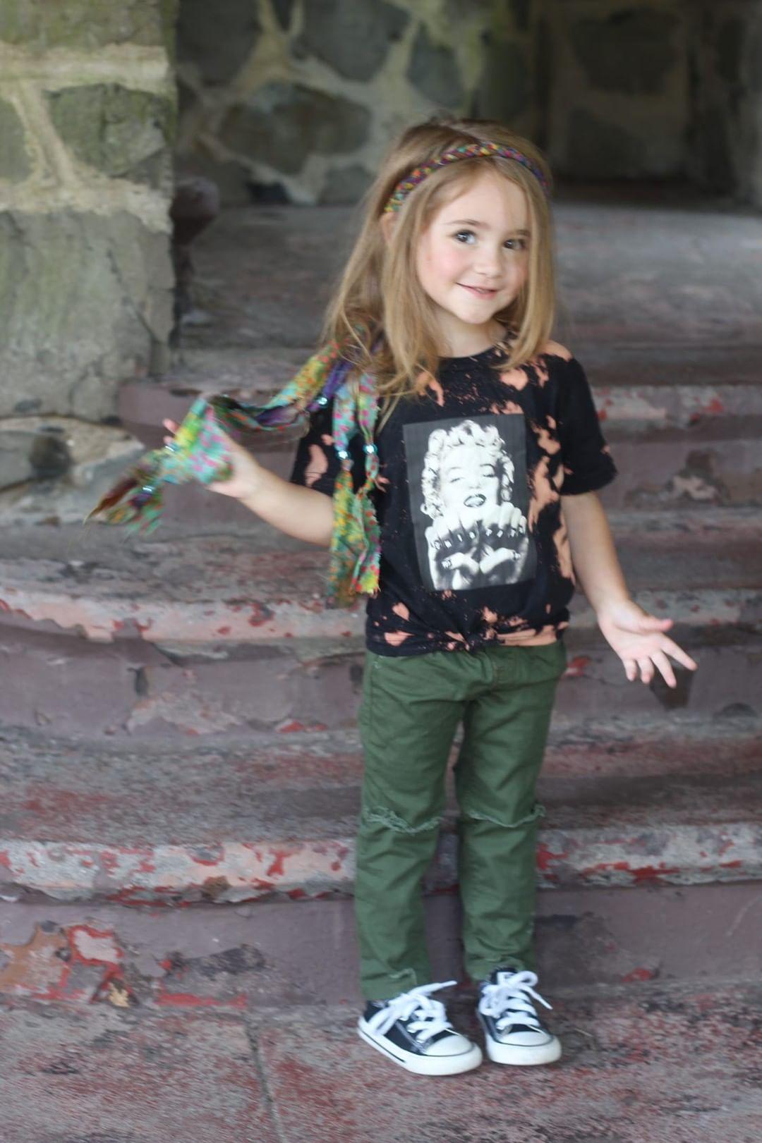 Marilyn Monroe Misfit Girls Shirt