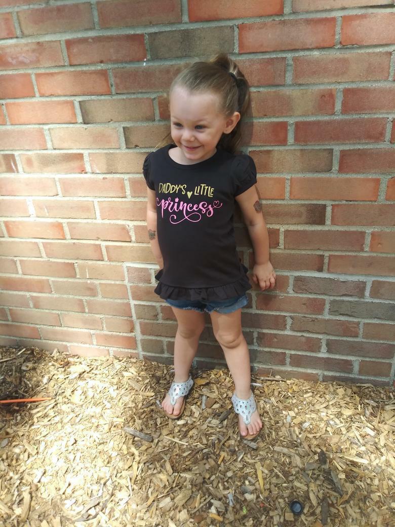 Daddy's little princess Girls Shirt