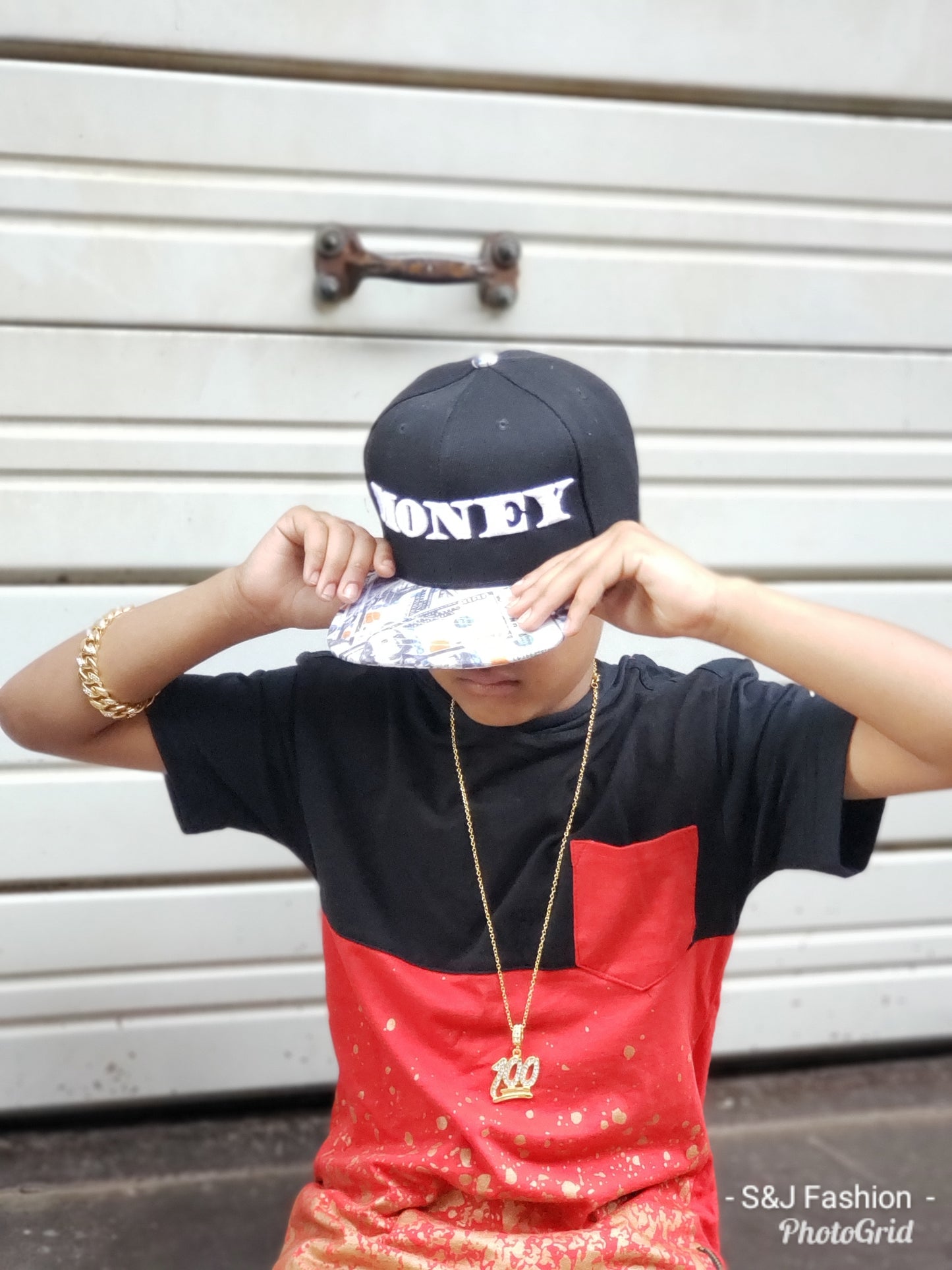 100 Chain