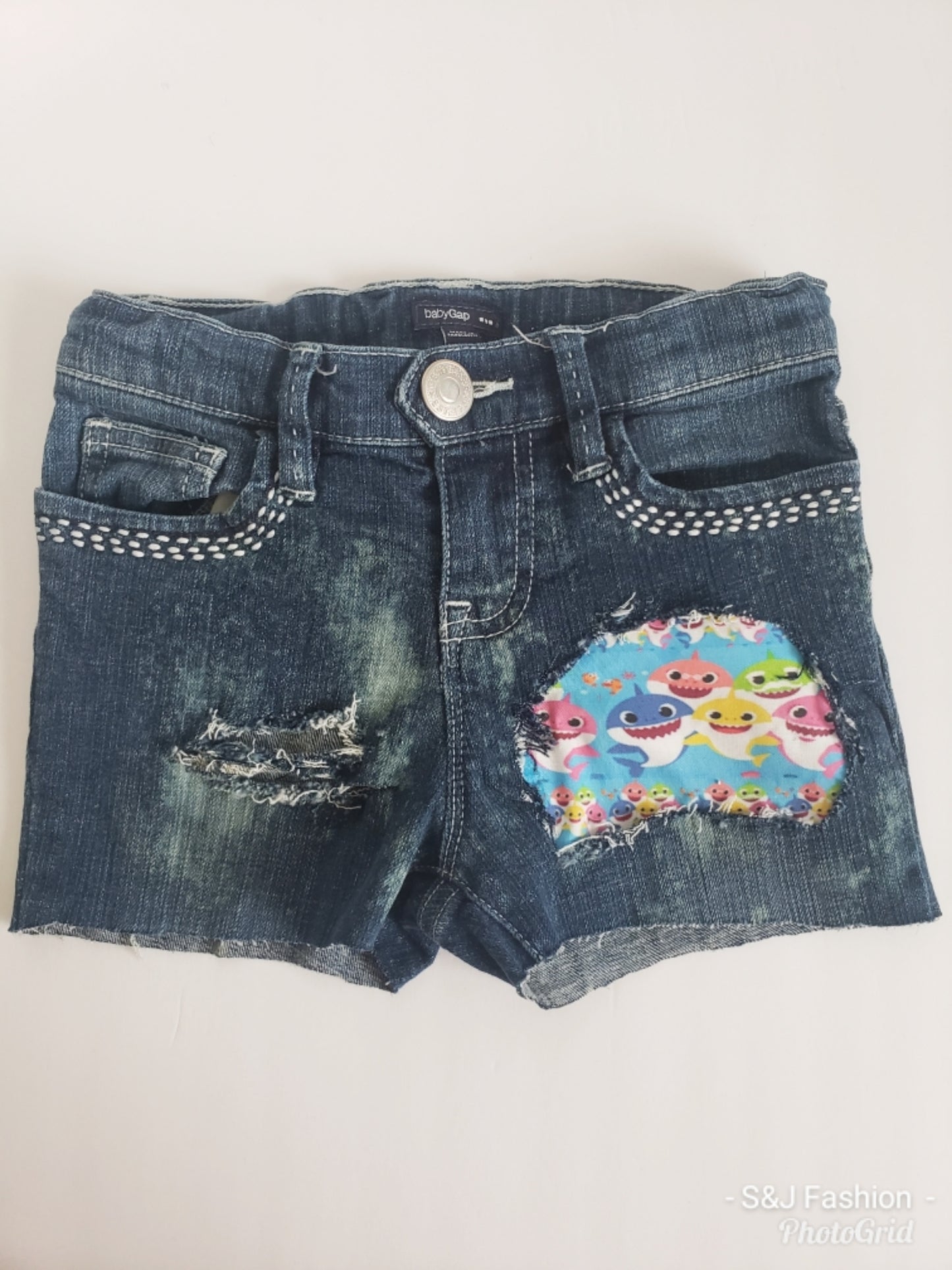 Baby Shark Girls Distressed Jean Shorts