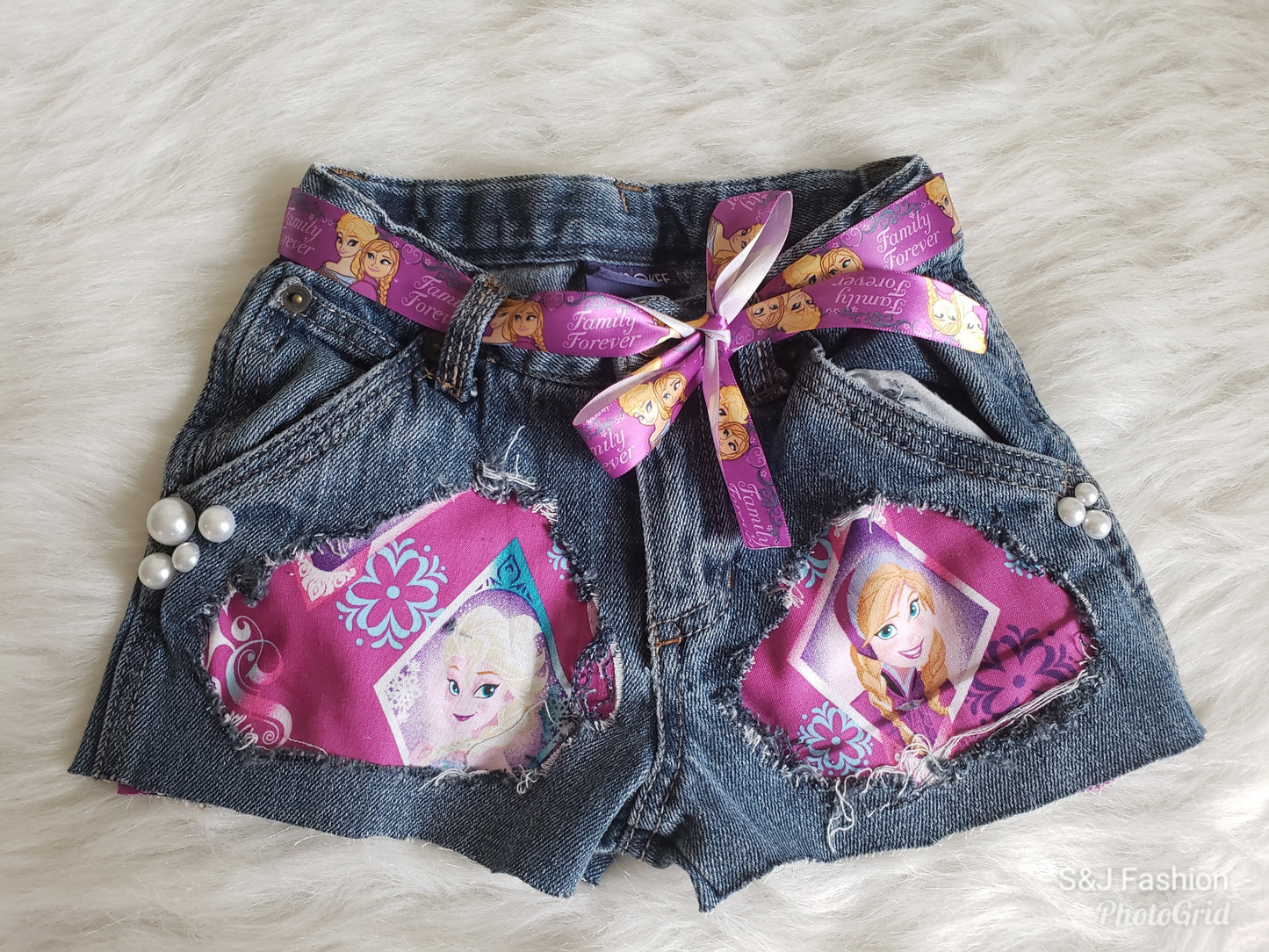 Girls Fozen Distressed Shorts