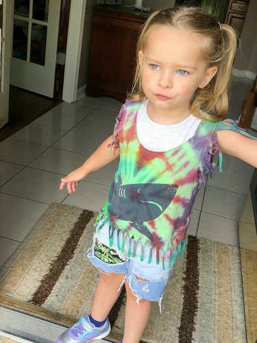 Hawaii Ombre Girls Distressed Shorts