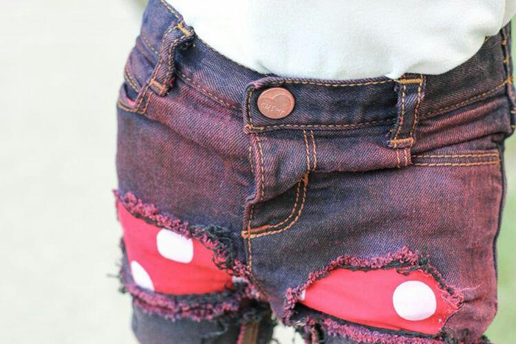 Minnie Mouse Girls Distressed Jeans Shorts