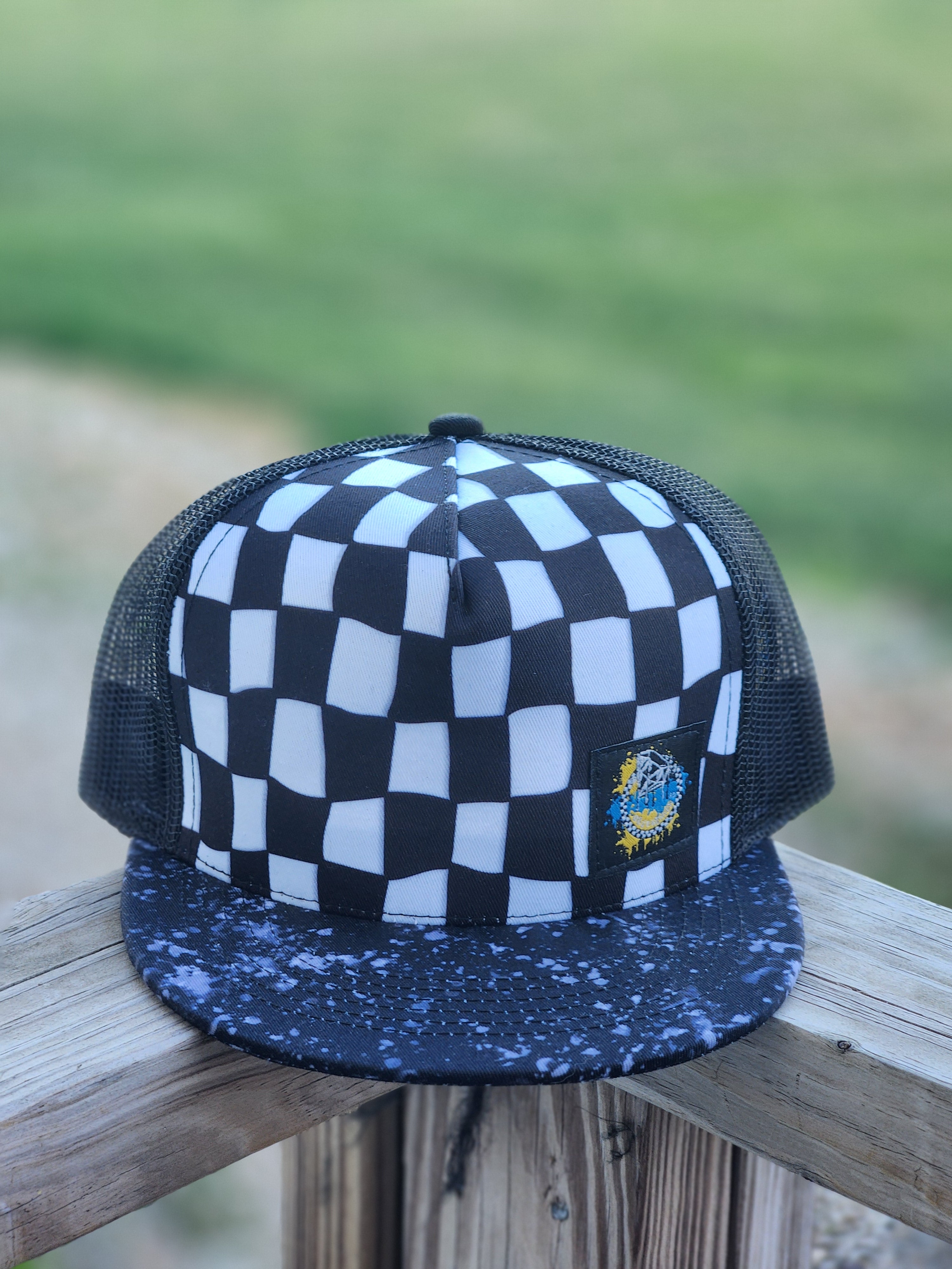 Monochrome Wavy Checker Snapbacks RTS