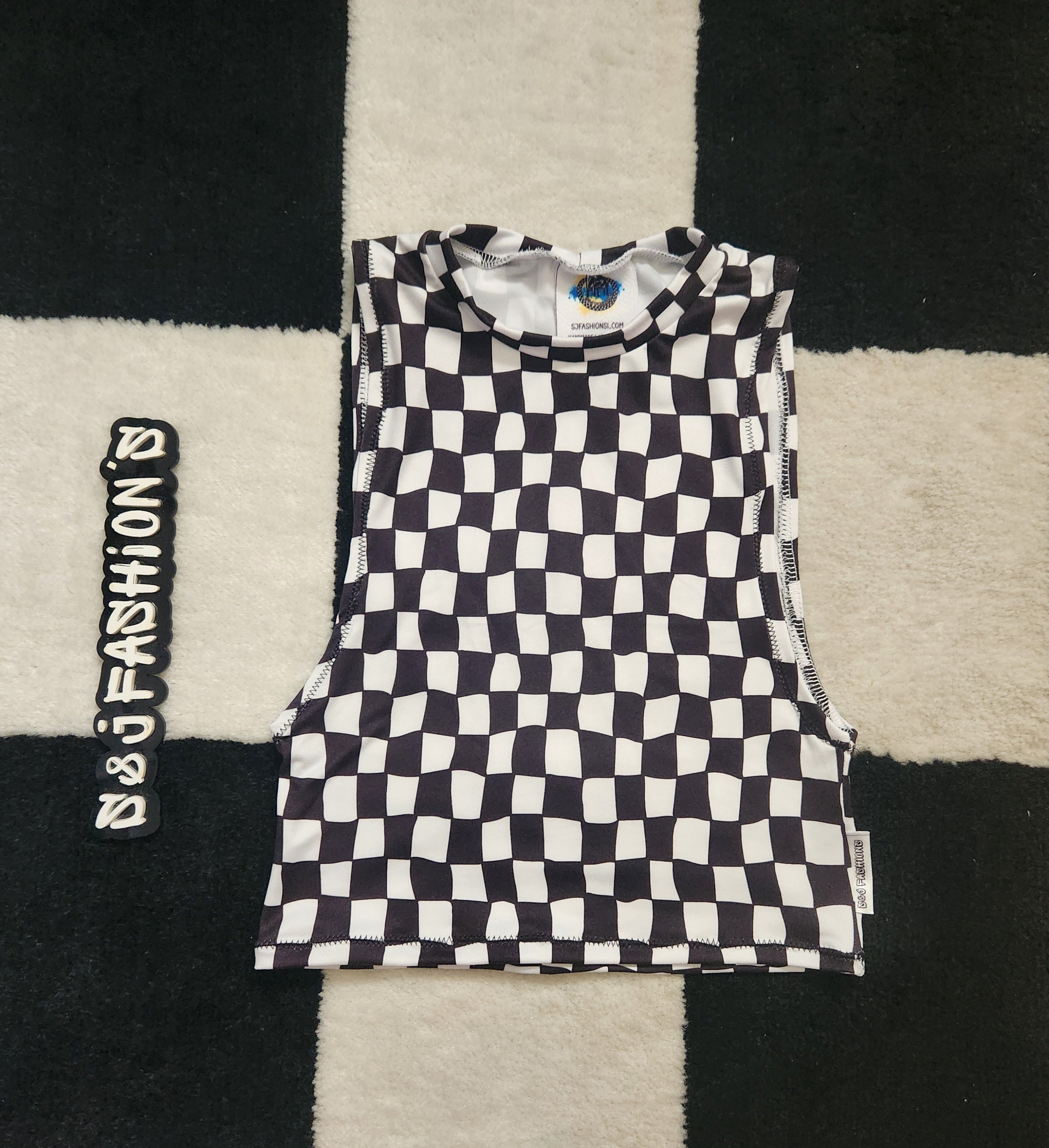 Wavy Checker Monochrome Handmade