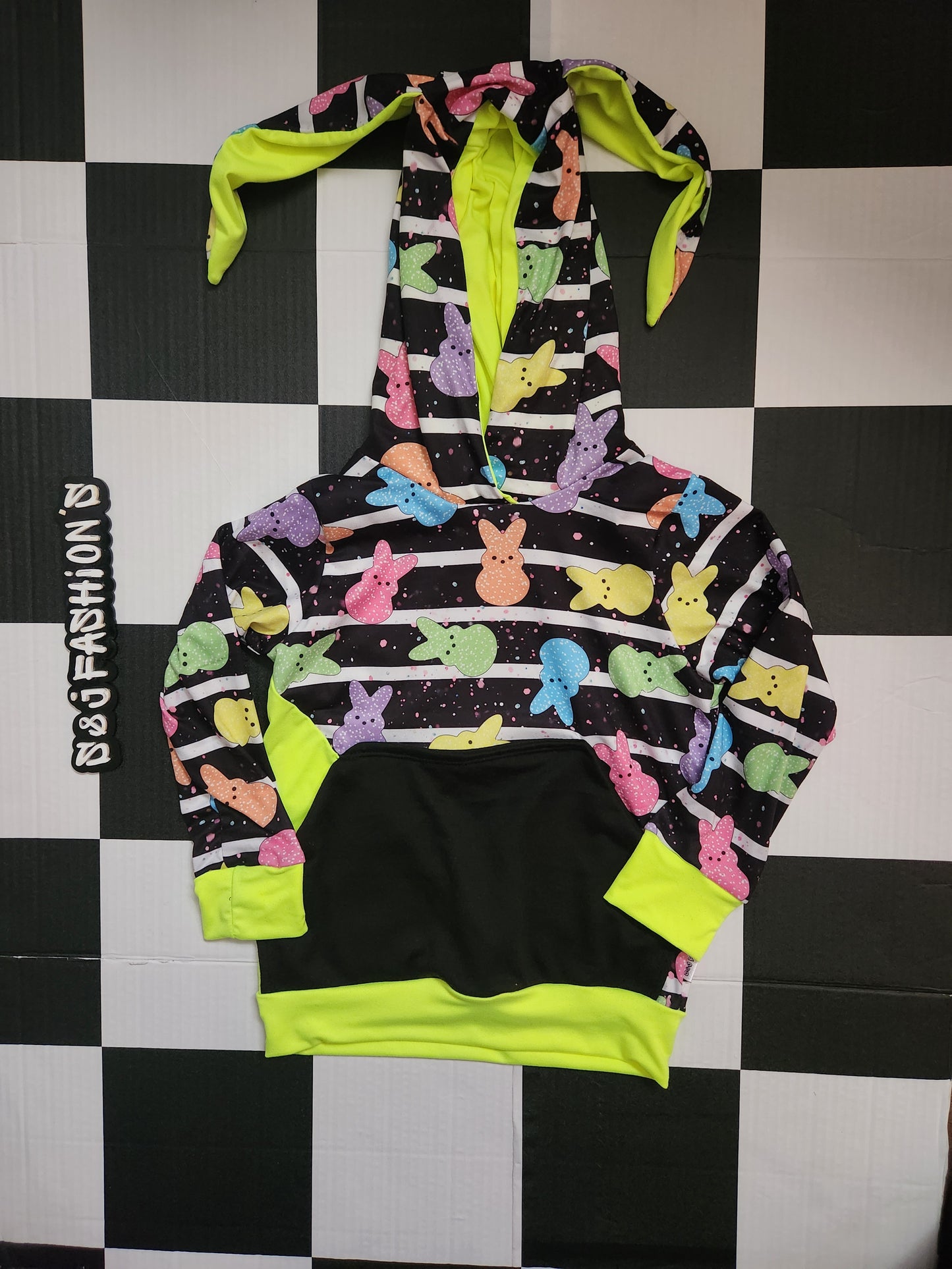 Colorblock hoodie with Pocket & Bunny Ears