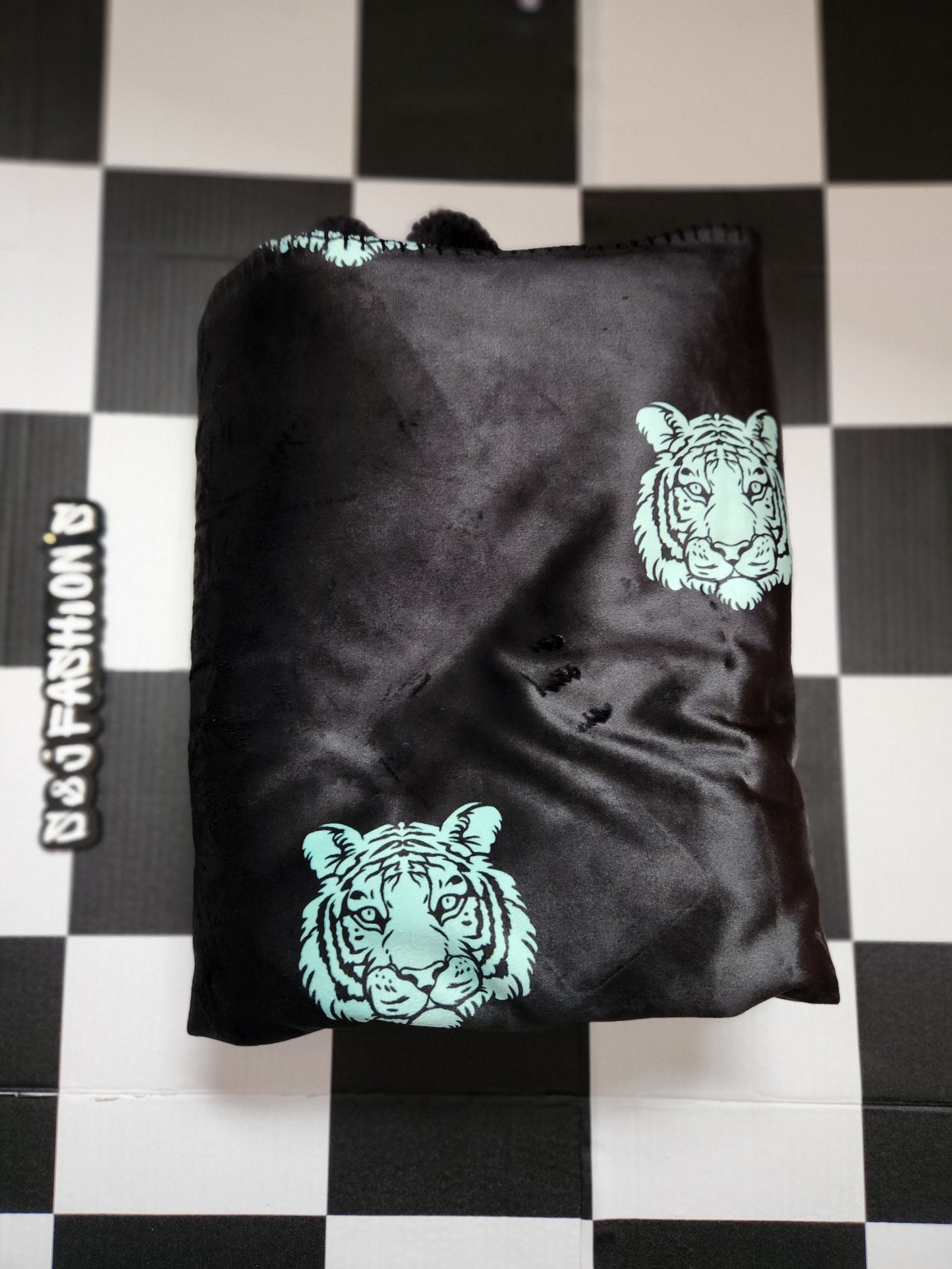 Tiger Handmade