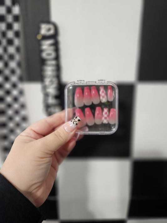 Pink Checker Med Nails