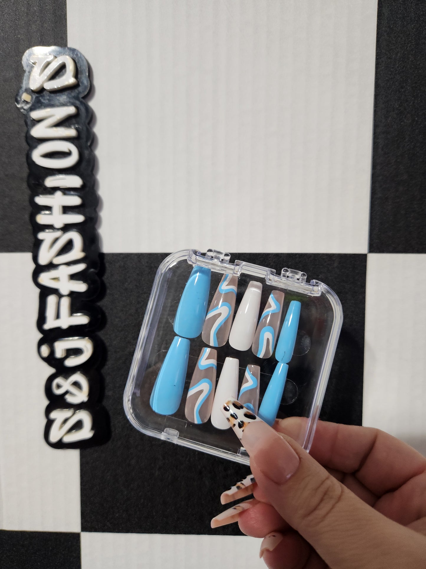 Blue Swirl Long Nails