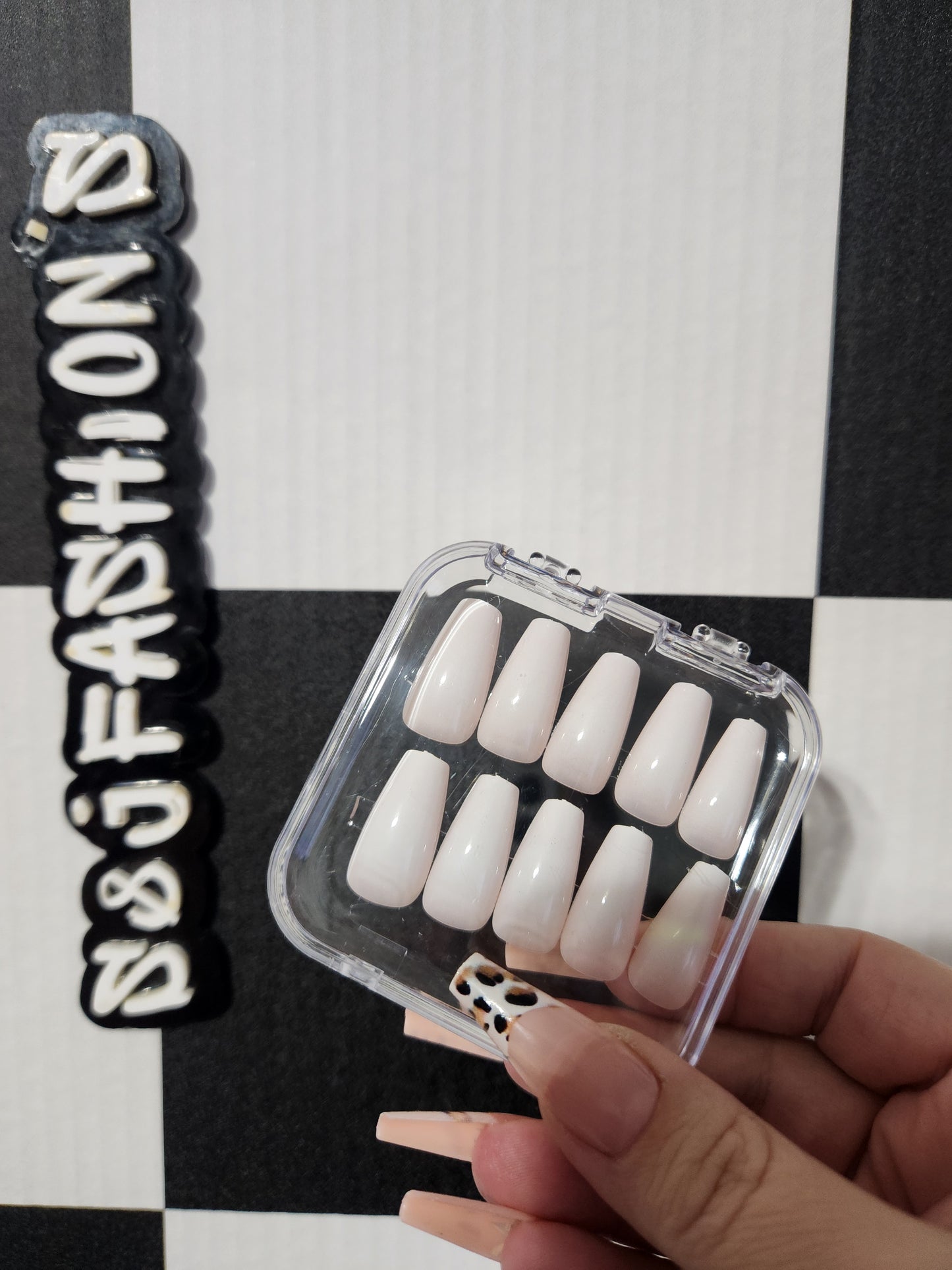 White Med Nails