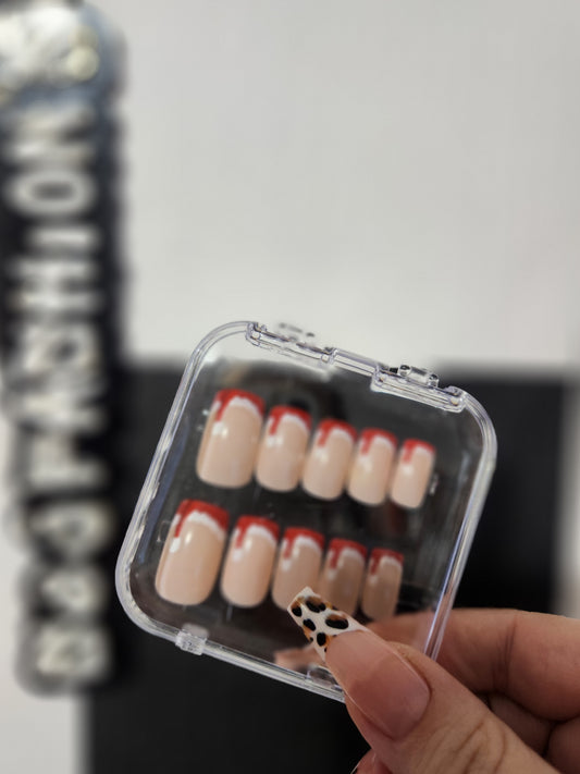 Santa Hat Short Nails