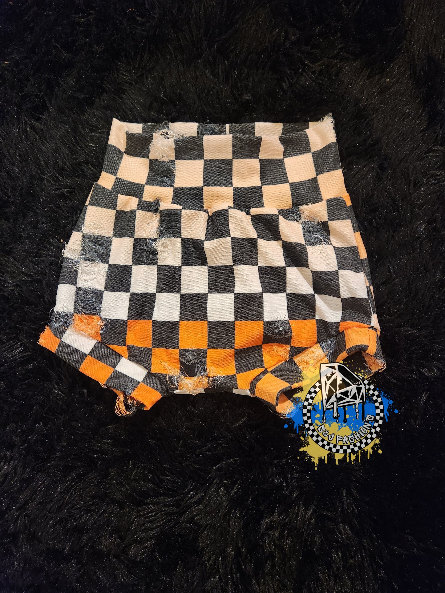 Checker Handmade Fall