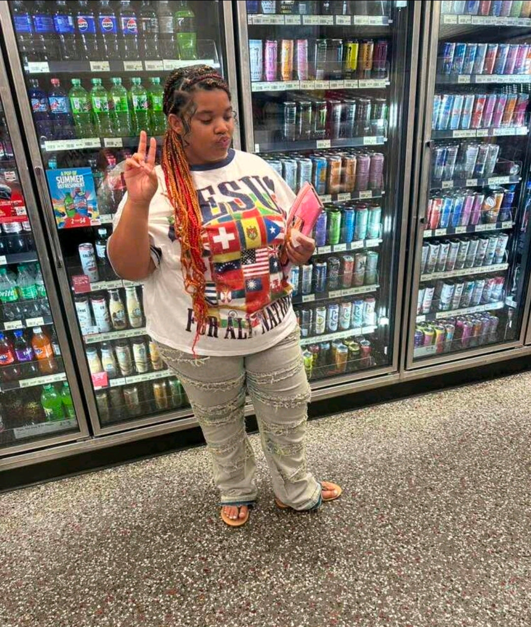 Light Washed Frayed Plus Size Jeans