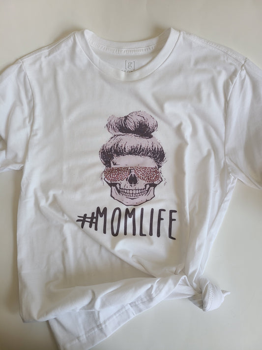 Skull #momlife Ladies Shirt
