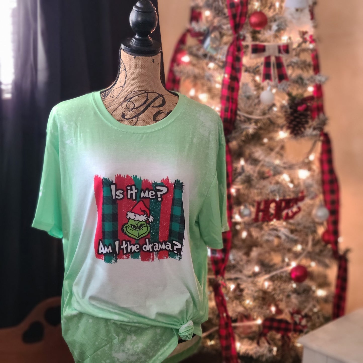 Is it me? Am I The Drama? Grinch Christmas Boys Shirt Girls Shirt