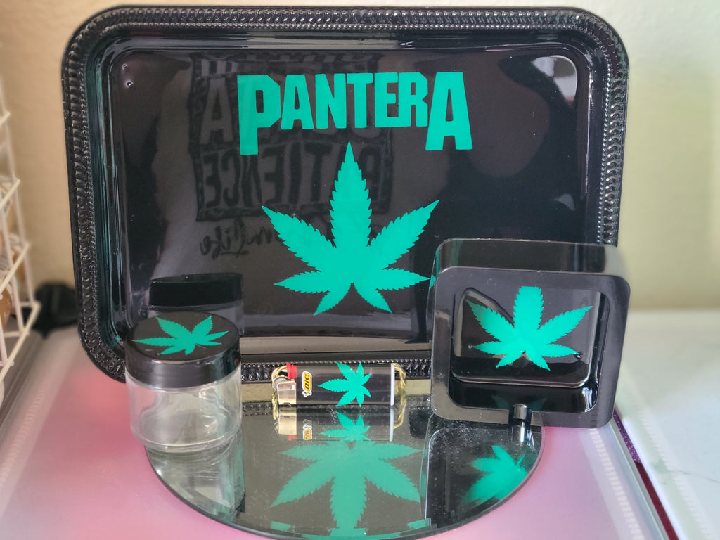 Pantera Rolling Trays 4pc Set