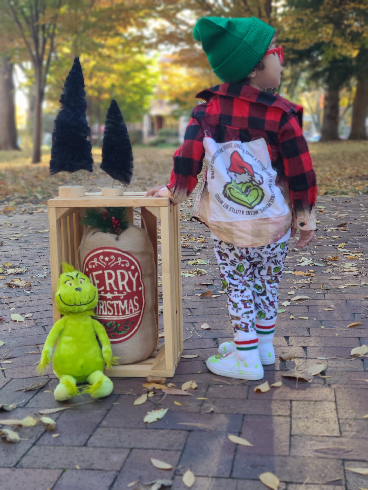 Grinch Flannel With Patch Christmas