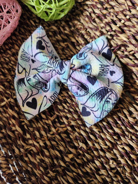 Cardi Bow RTS