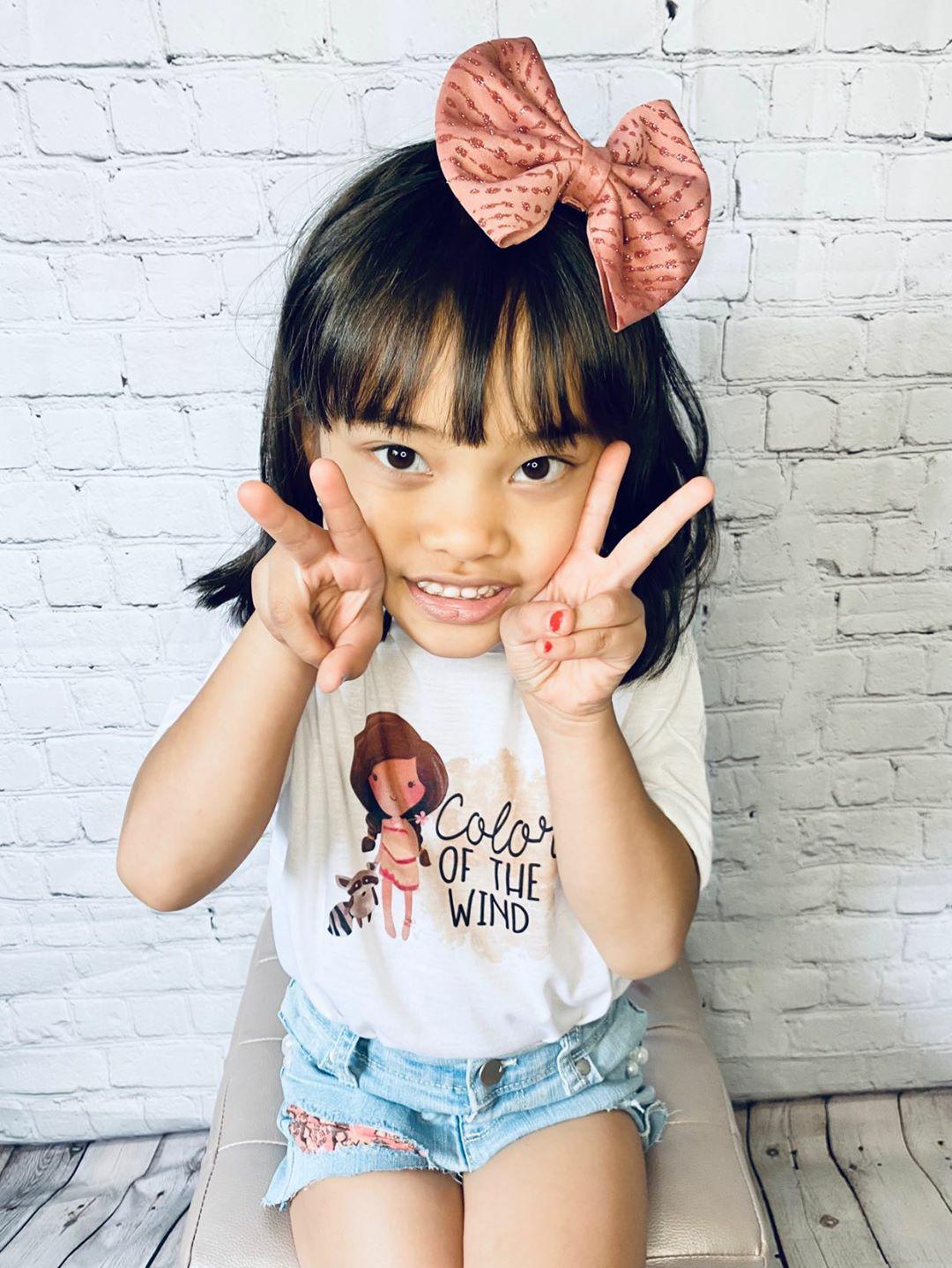 Disney Princess Pocahontas Girls Shirt