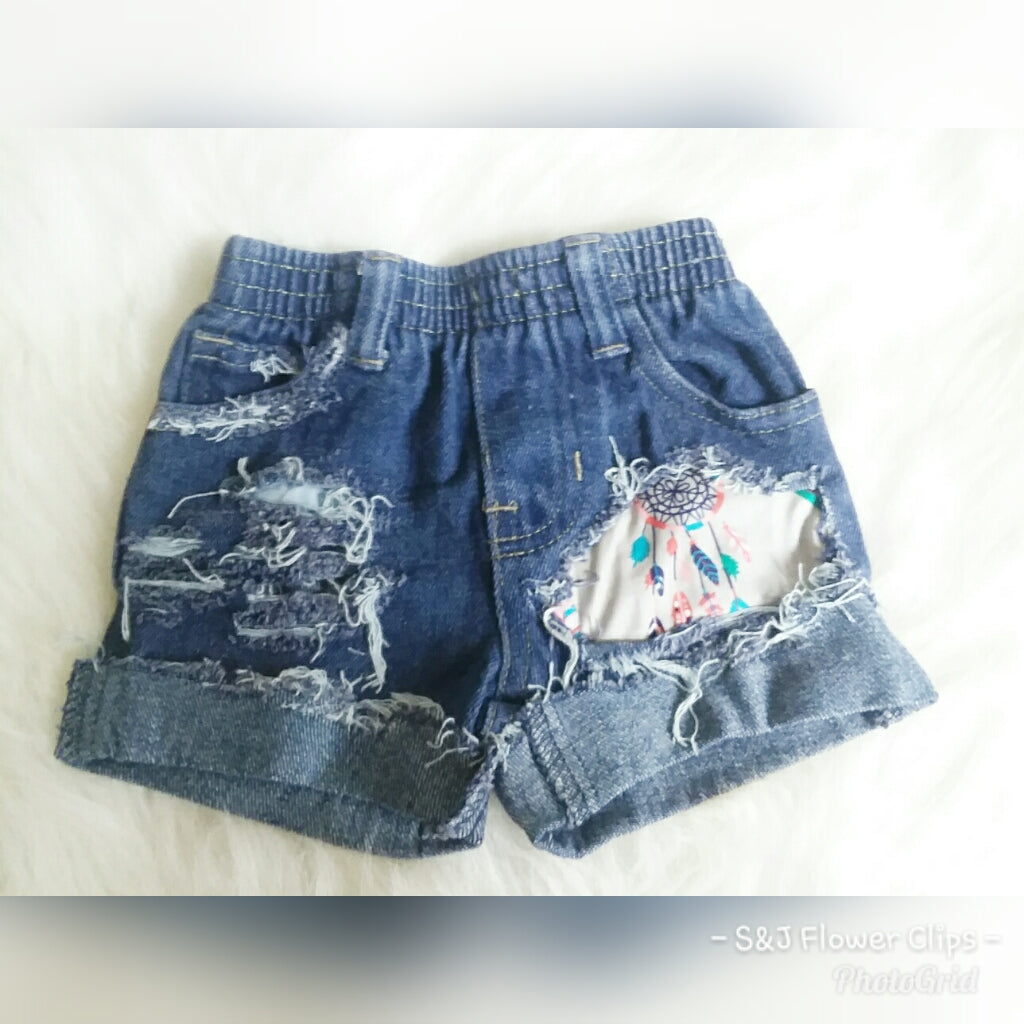 Girls dream catcher distressed shorts