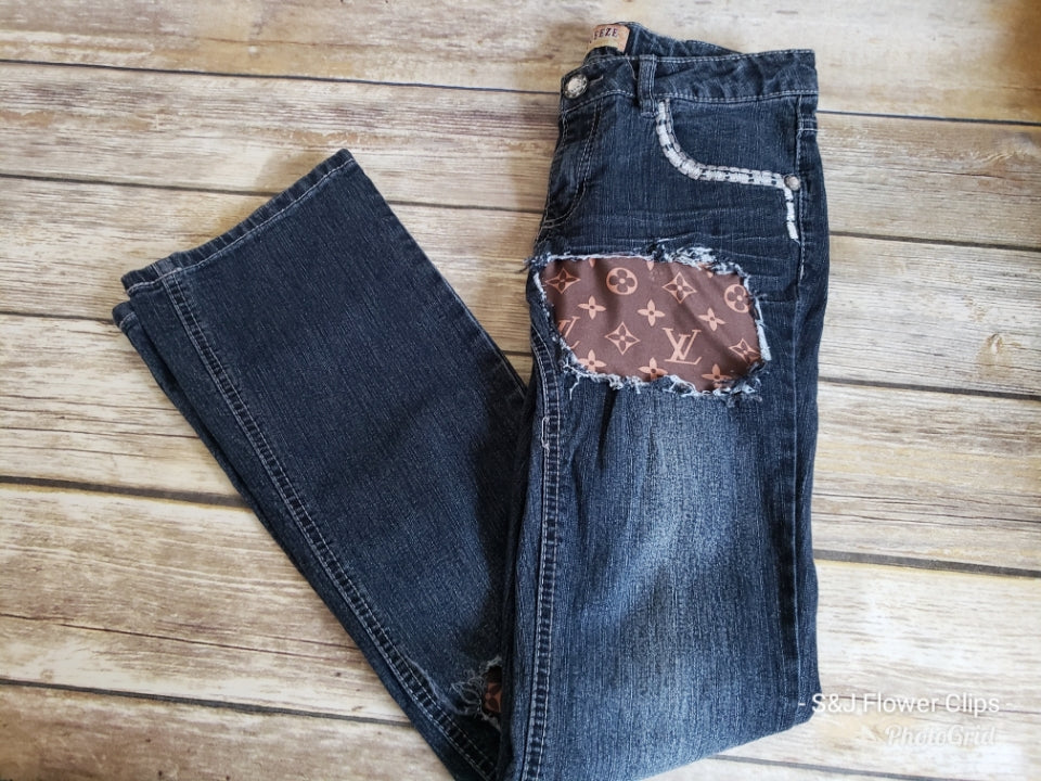 Brown LV Girls Distressed Jeans Designer