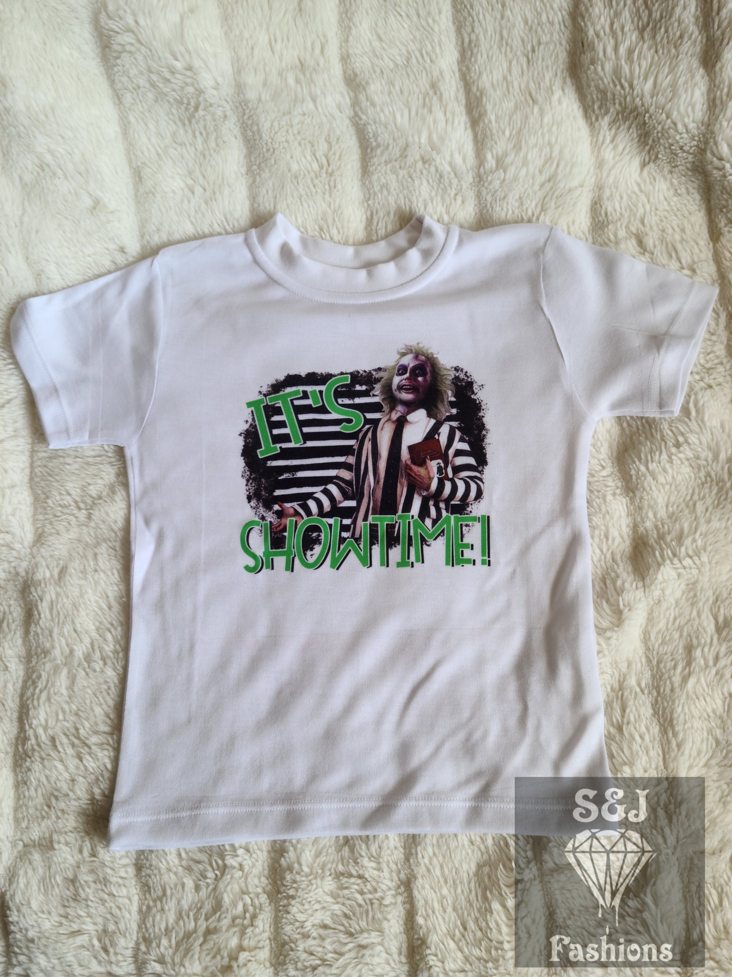 Beetlejuice It's Showtime Girls Shirt Boys Shirt Ladies Shirt Mens Shirt Halloween