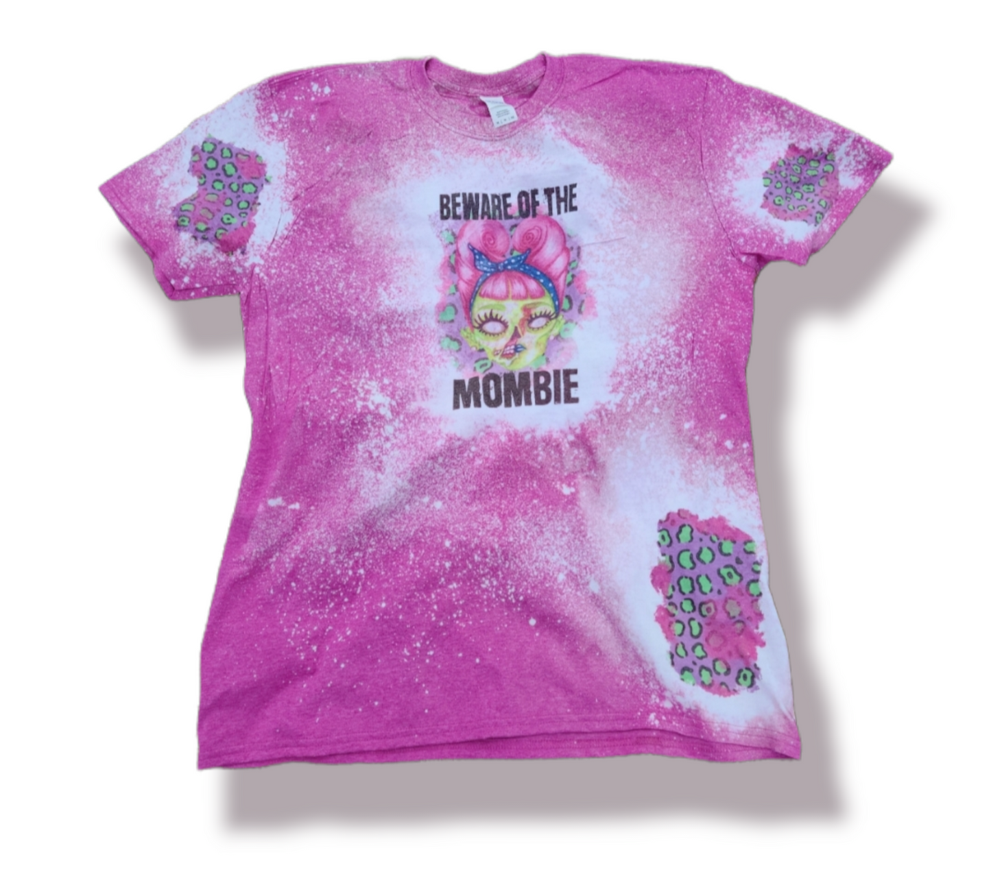 Beware of the mombie Ladies Shirt Halloween