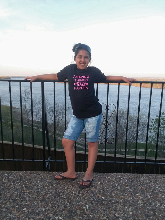 Amazing things will happen Girls Shirt