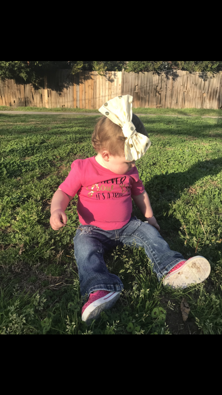 Never grow up it's a trap Girls Shirt